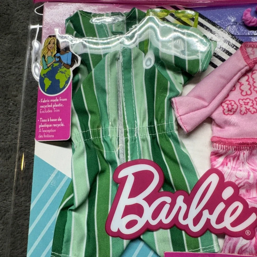 Barbie Fashions Pink Dream T-shirt Skirt w/Bracelet Green Romper Outfit‎ New!